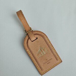 LOUIS VUITTON Champs Elysees luggage tag